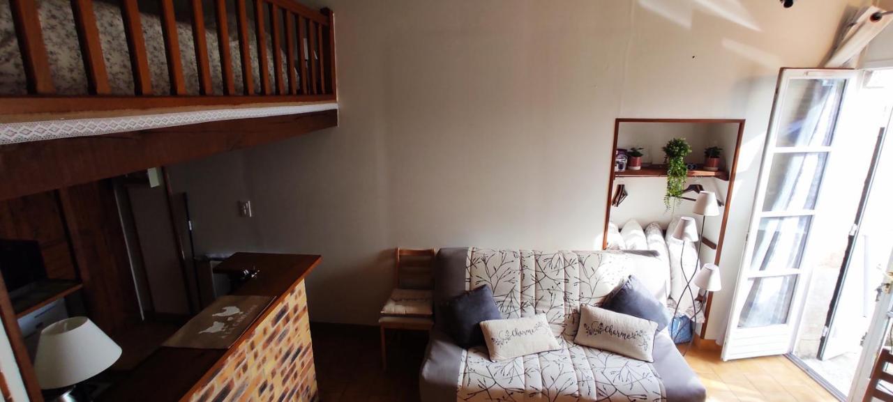 Aux Nids D'Hirondelles Apartment Pouilly sur Loire Bagian luar foto
